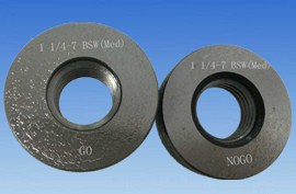 1 1/8" BSW thread ring gauge